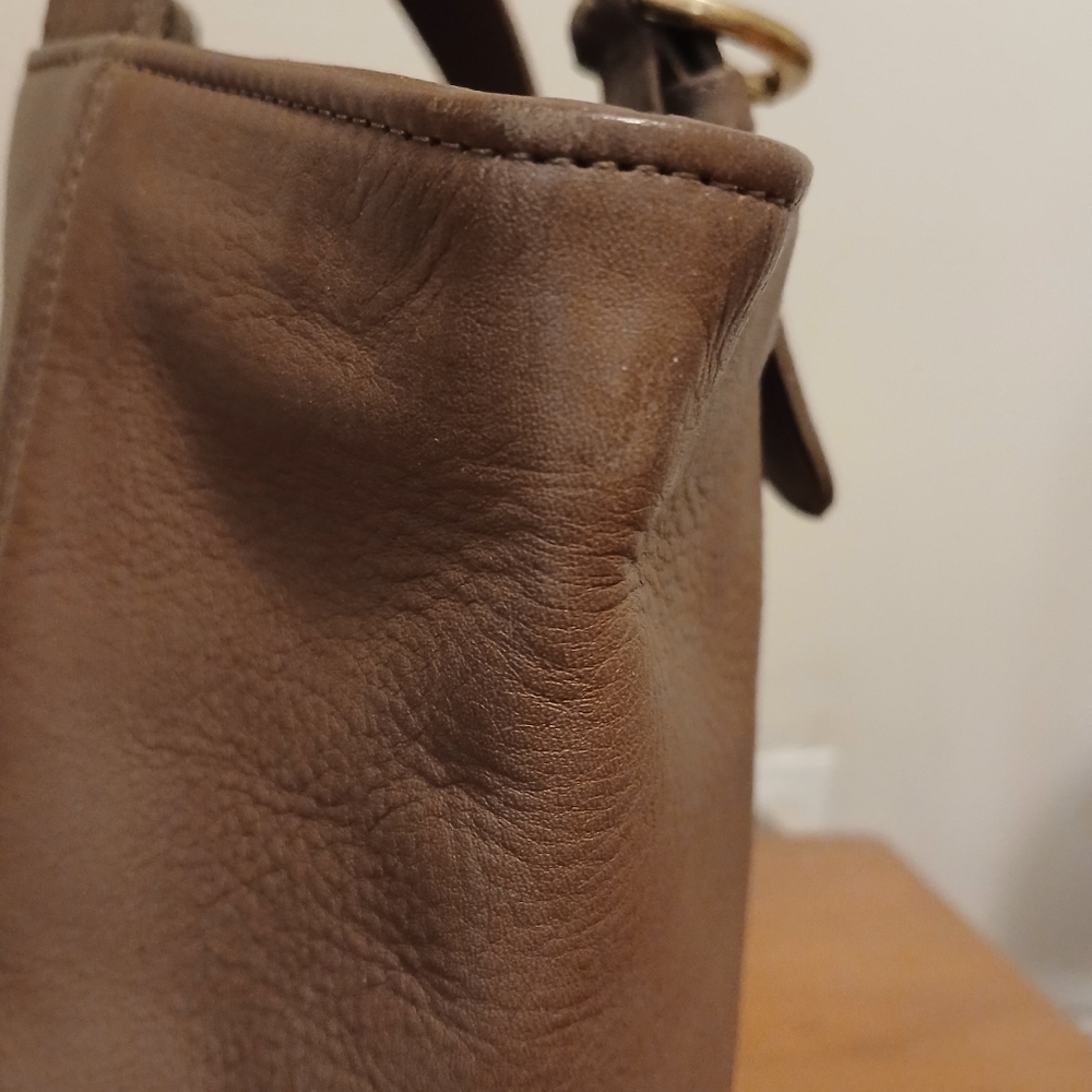 🔥 Coach handbag 🔥 - Picture 10 of 11